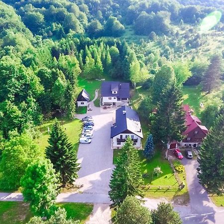 B&B Lady Of The Lake Jezerce Exterior photo
